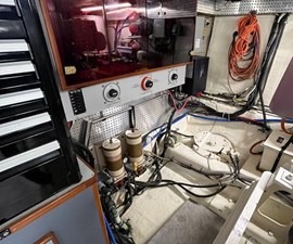 64 ft 1999 Mikelson Long-Range Luxury Sportfisher, Swells 62 