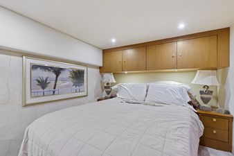 I Carter 13 14_2001 52ft Ocean Yachts 52SS I CARTER