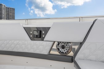 On Course 33 34-web-or-mls-IMG_6462