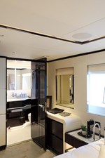 120' Majesty 2025 48 