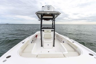 28' Caymas 281HB Center Console 20 