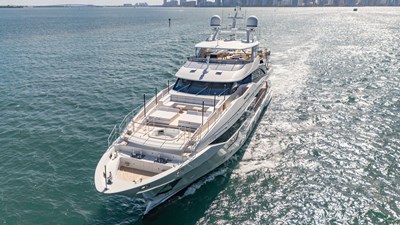 INSPIRATION 12 Benetti-125-IYG-Italian-Yacht-Group