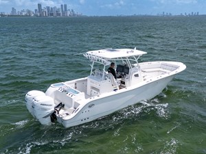 Sea Fox 328 Commander 8 32' Sea Fox _ Drone-8