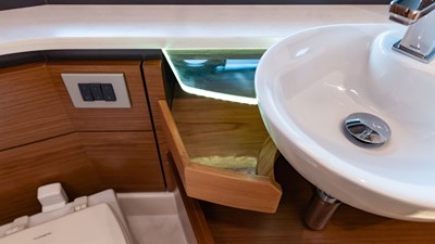 Lorax 77 2024 Tiara Yachts 48 LE