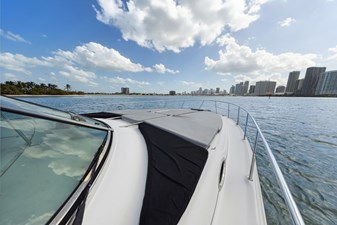 Sea Ray 380 Sundancer 25 HighRes-25
