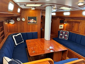 KISMET 21 Dining Table Expanded