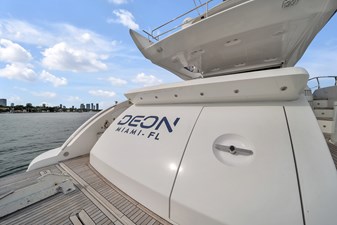 Azimut 69 