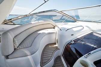 SUNSEEKER PORTOFINO 46 14 Sunseeker Portofino 46