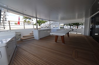 FRANKLIE 9 ROSSINAVI COCKPIT DINING