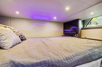 - 8 9_2023 43ft Formula 430 SSC