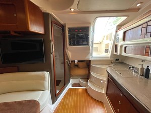 BONA VITA 9 Cabin Facing Aft  