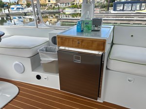 SEAHAWK 5 SS Refrigerator