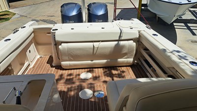 - 30 31_2018 28ft Grady-White 285 Freedom