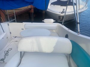 2004 Maxum Cruiser 9 