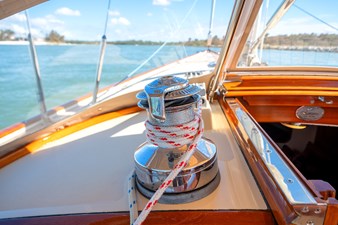 ENCORE 18 Cabin Top Winch