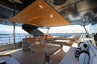 120' Majesty 2025 83 