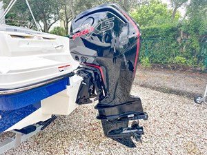 Bayliner VR4  11 