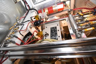 Six C One II 52 62-2000-Offshore-Yachts-Pilot-House-52