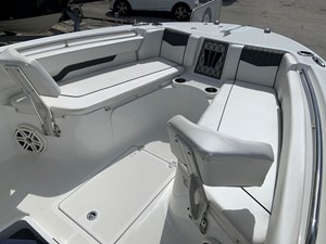 2020 Wellcraft 222F Scarab 12 