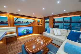 VENTURA 27 Salon Aft, Fresh Settee  