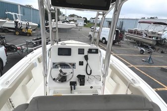 Right Angler 10 