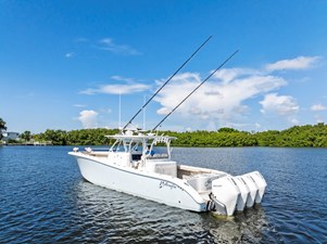 2015 Yellowfin 42 19 