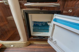 DIGGERS 44 Refrigerator Open