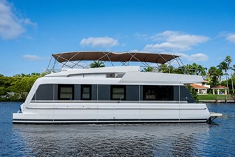 44 Powercat 2 44_overblue_powercat_profiles_11