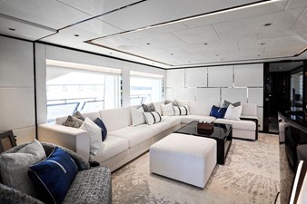 120' Majesty 2025 82 