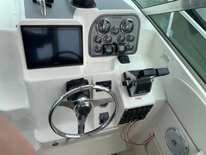 2001 Aquasport 275 Explorer 4 