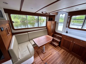 BLUE WANDER  15 Saloon