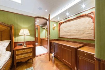 121 ft Explorer 37 16 