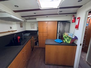 42 M Motorsailor  18 