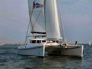 42' 2007 Outremer 42 6 Sailing Upwind