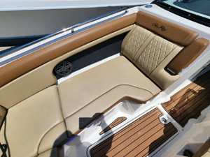 2015 Sea Ray 270 Sundeck 6 7