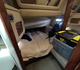 BRISMAR 10 BRISMAR-SECONDARY ROOM