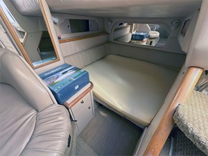 1998 Sea Ray 330 DA 19 