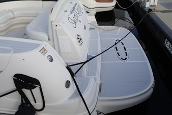 2003 Sea Ray 320 Sundancer 10 