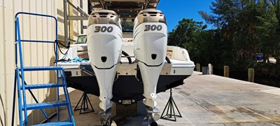 - 6 7_2012 34ft Nor-Tech 340 Sport
