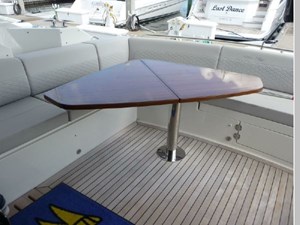 Riviera II  10 Cockpit Table