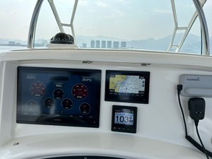 2009 Boston Whaler 320 Outrage Cuddy Cabin @ Puerto Vallarta 11 