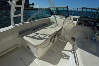 Boston Whaler 230 Vantage 14 14