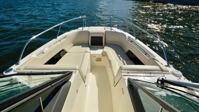 Boston Whaler 230 Vantage 22 22