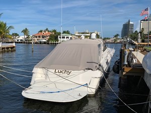 LUCHY 5 1995 SEA RAY 63 TRANSOM