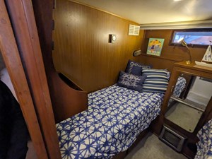 1963 Chris-Craft Constellation  23 