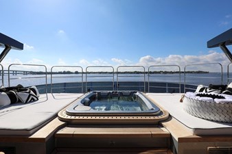 120' Majesty 2025 86 