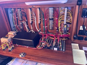 Aquarius 32 