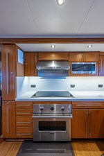 SUPERSTAR 14 GALLEY