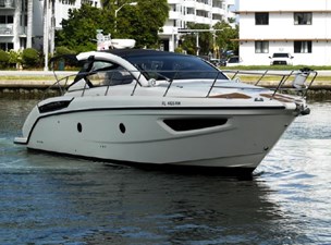 2013 Azimut Atlantis 38 3 4