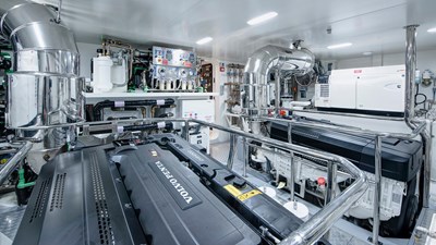 Lazzara UHV 90 50 